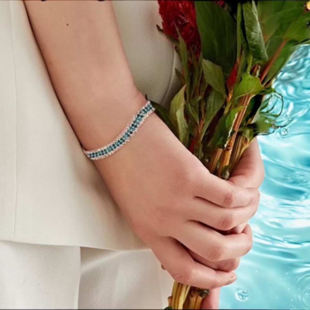 Blue sapphire bracelet chain and link